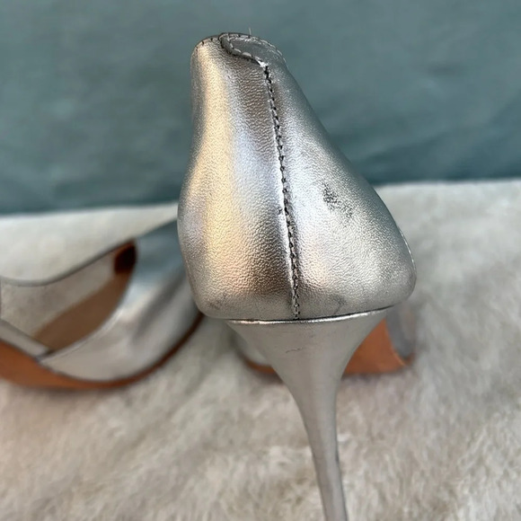 SCHUTZ Cheslie Pumps Metallic Gray Size 11 - Picture 9 of 10